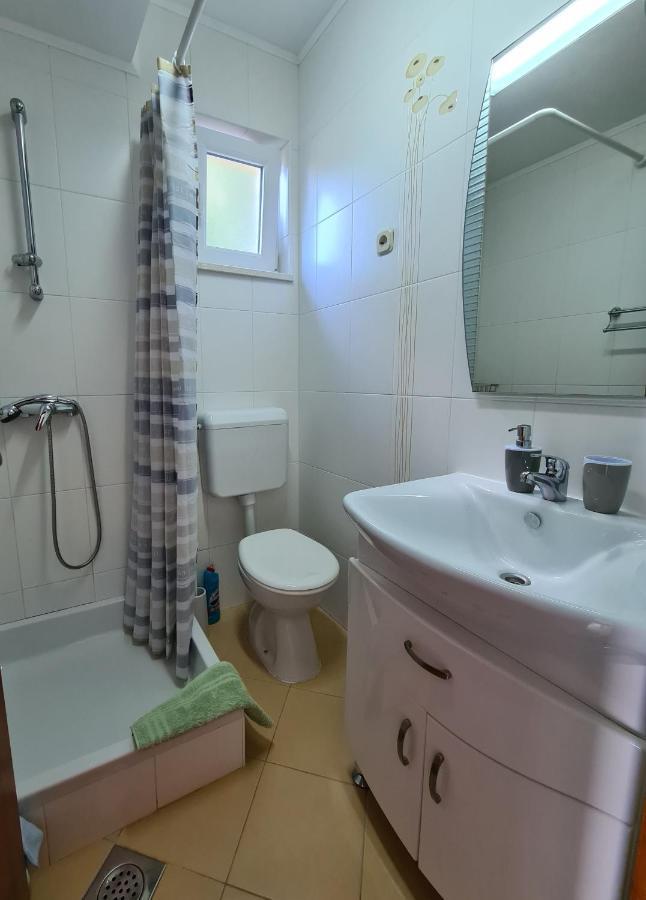 Apartmani Bozana Viganj Ngoại thất bức ảnh
